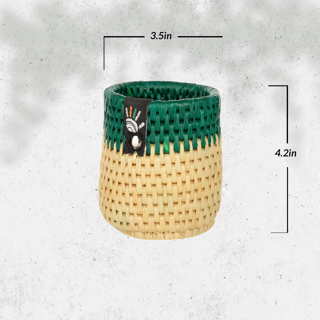 Happy Cultures 'Green' Moonj Pen Stand