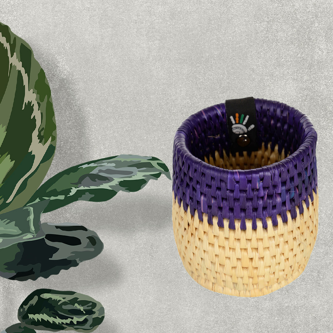 Happy Cultures 'Purple' Moonj Pen Stand