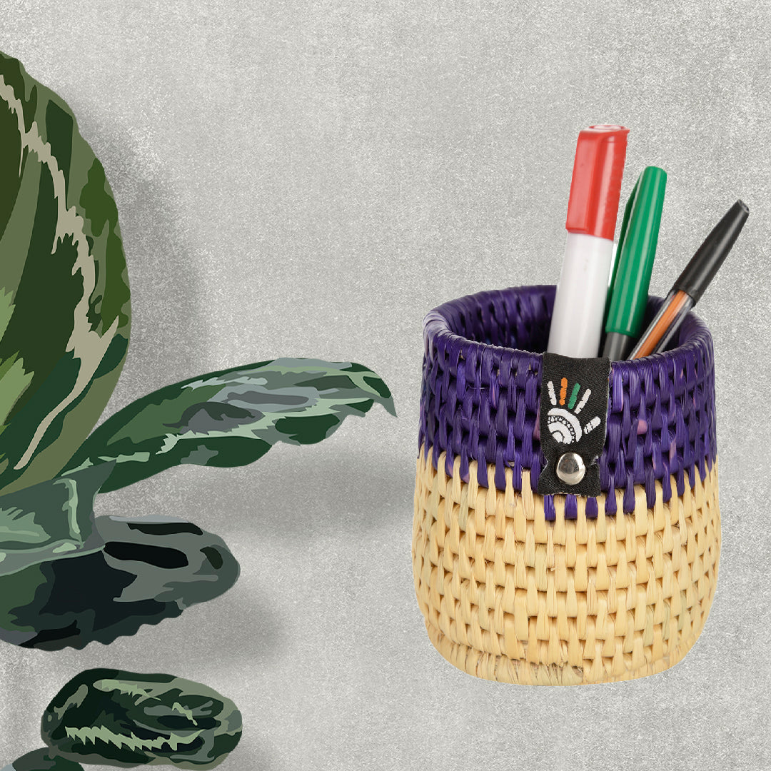 Happy Cultures 'Purple' Moonj Pen Stand