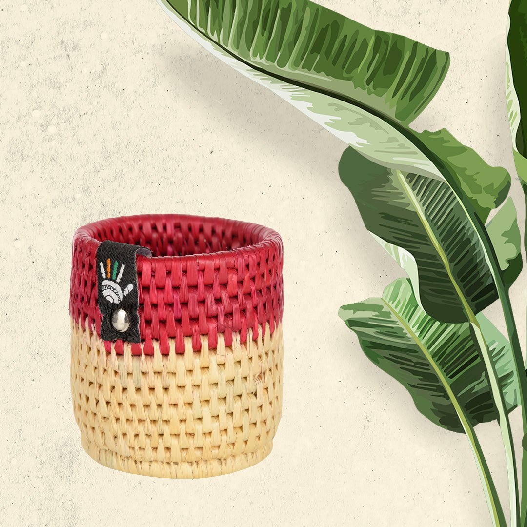 Happy Cultures 'Red' Moonj Pen Stand