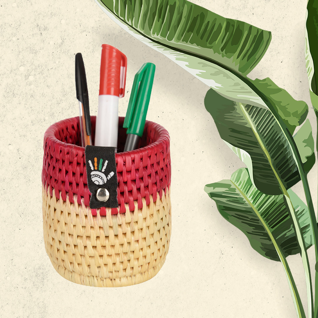 Happy Cultures 'Red' Moonj Pen Stand